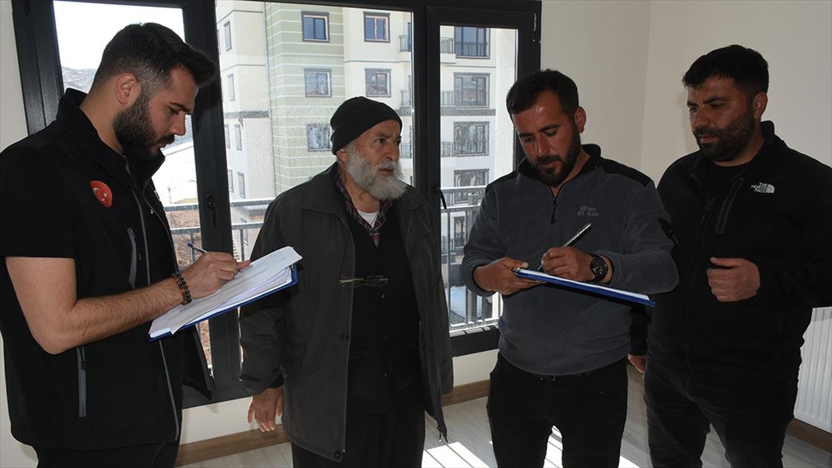 Malatya'da Deprem Konutlarının Anahtar Teslimine Başlandı