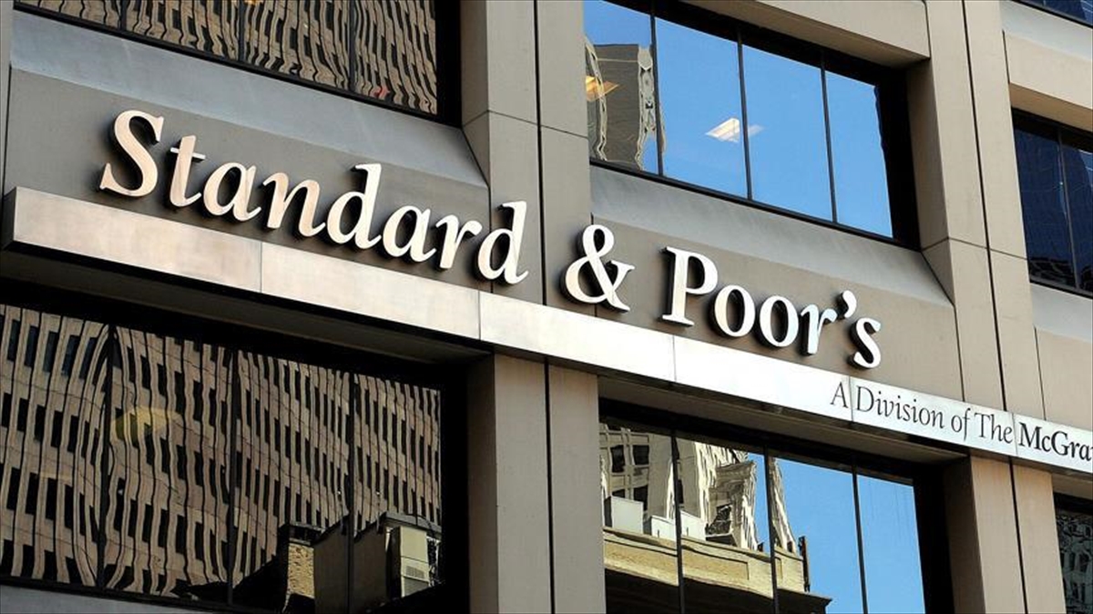 S&P, Ukrayna'nın Kredi Notunu Düşürdü