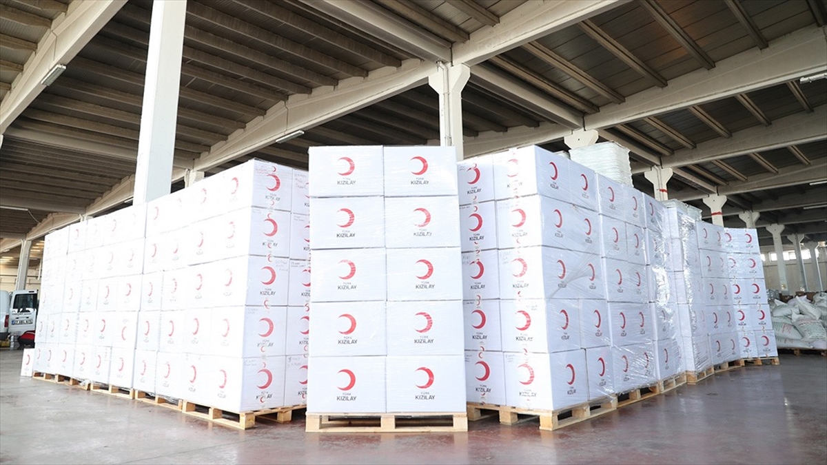 Türk Kızılay, "ramazan Kampanyası" İle Milyonlara Ulaşmayı Hedefliyor