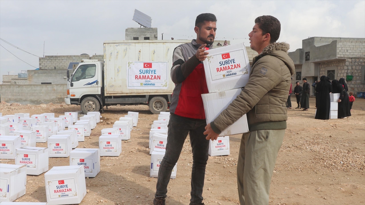 Sadakataşı Derneğinden İdlib'e Ramazan Yardımı