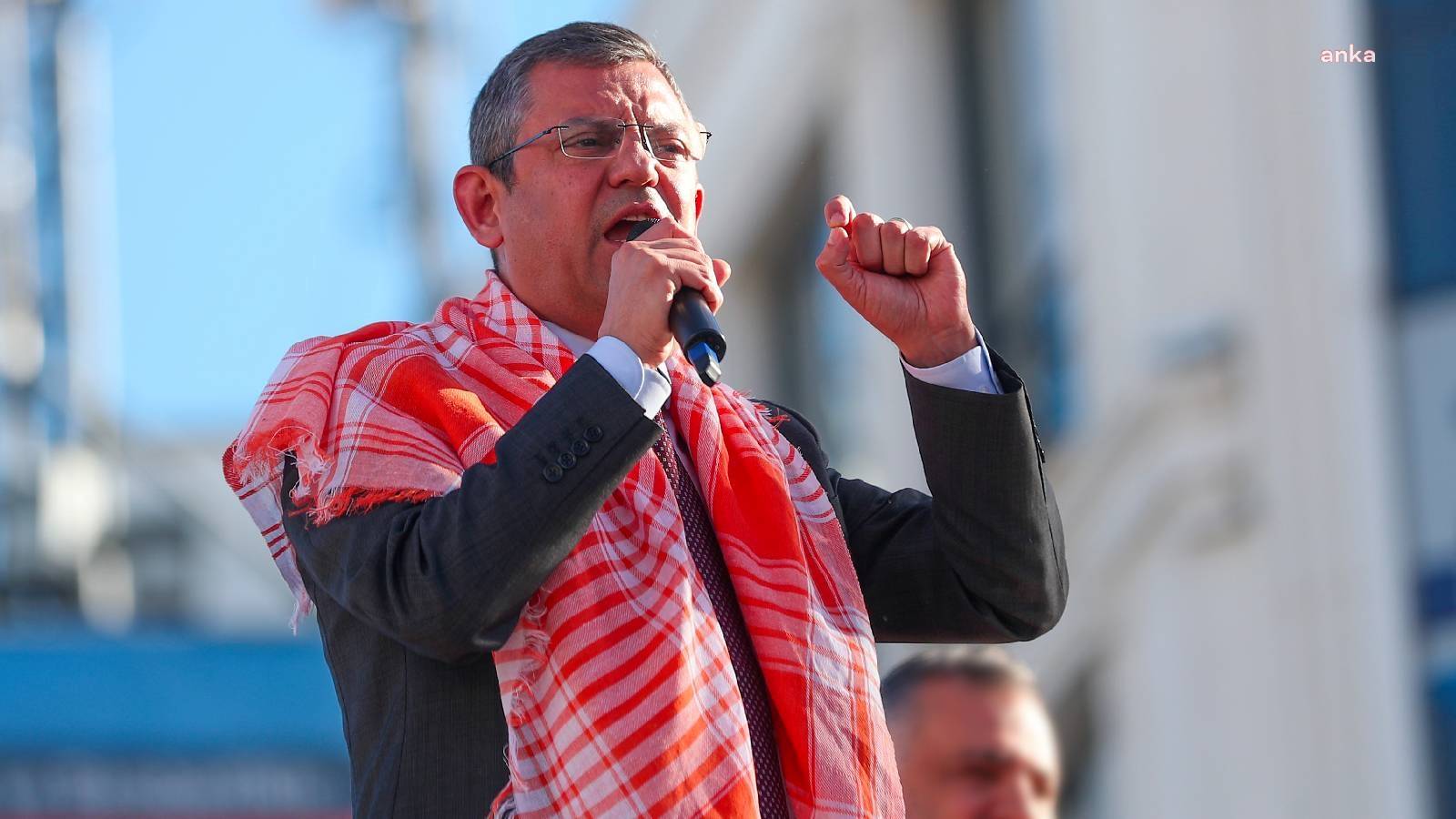 Özgür Özel’den Erdoğan’a: "İşine baksın"