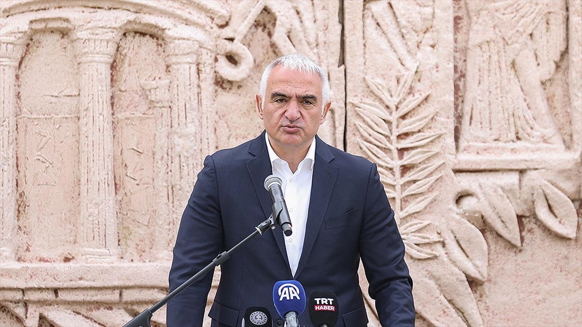 Bakan Ersoy: 60 Yılda Türkiye'de Arkeolojiyle İlgili Yapılanlara Eş Değer İşi, 4 Yılda Tamamlamayı Hedefliyoruz