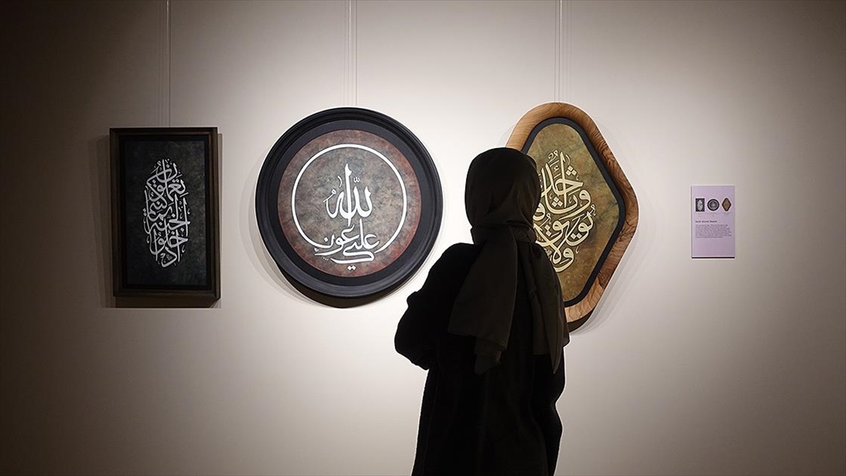 "geçmişin İzinde Hat Sergisi" Farklı Disiplinleri Eyüpsultan'da Buluşturuyor