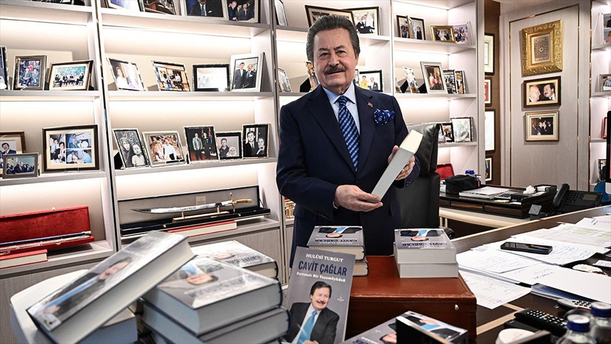 Batı Trakya'dan, Suyun Ötesinden Başlayan Fırtınalı Hayat: Cavit Çağlar