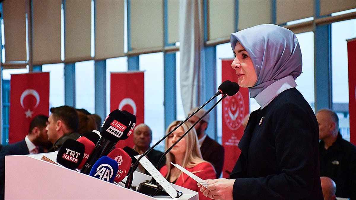 Bakan Göktaş: Ayın 22'sinde Şehit Yakını, Gazi Ve Gazi Yakınlarımızın Kamu Kurumlarına Atamasını Gerçekleştireceğiz