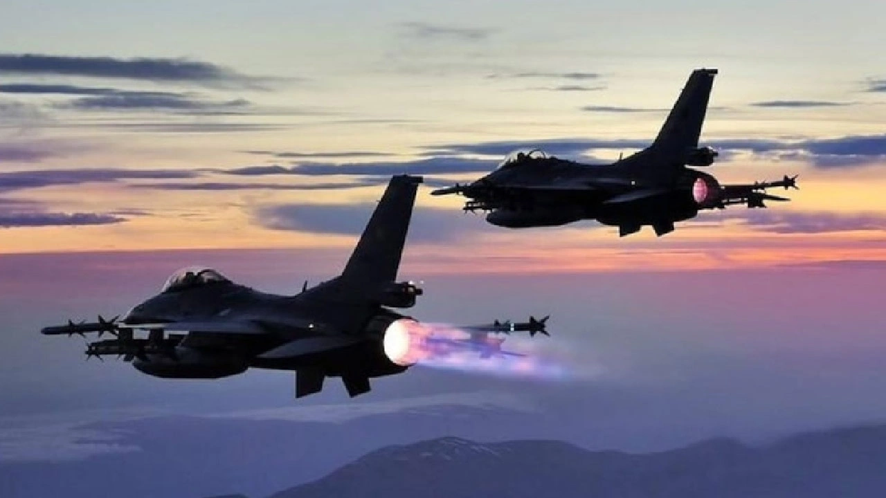 Türk uçakları Irak’ın kuzeyini bombalıyor