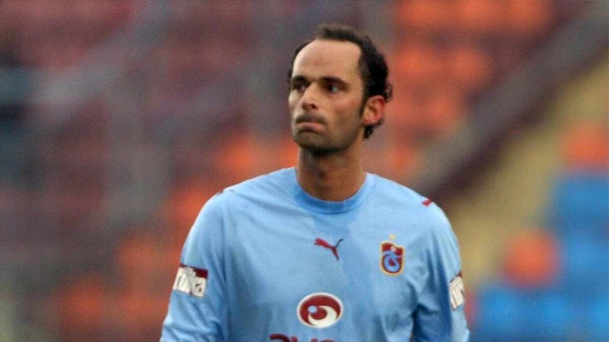 Vefat Eden Eski Milli Futbolcu Ersen Martin İçin Bakanlık Ve Kulüplerden Başsağlığı Mesajı