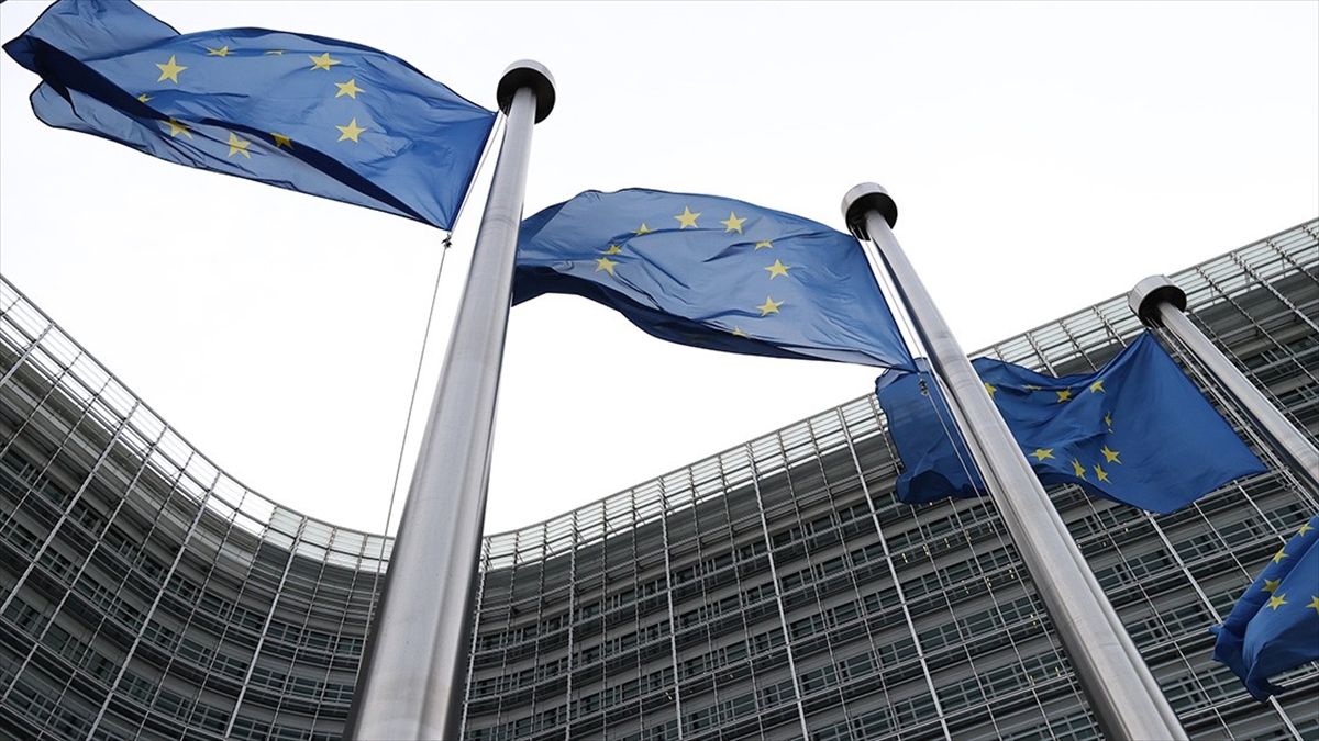 Ab, Ukrayna'dan Tarım Ürünü İthalatına Sınır Getiriyor