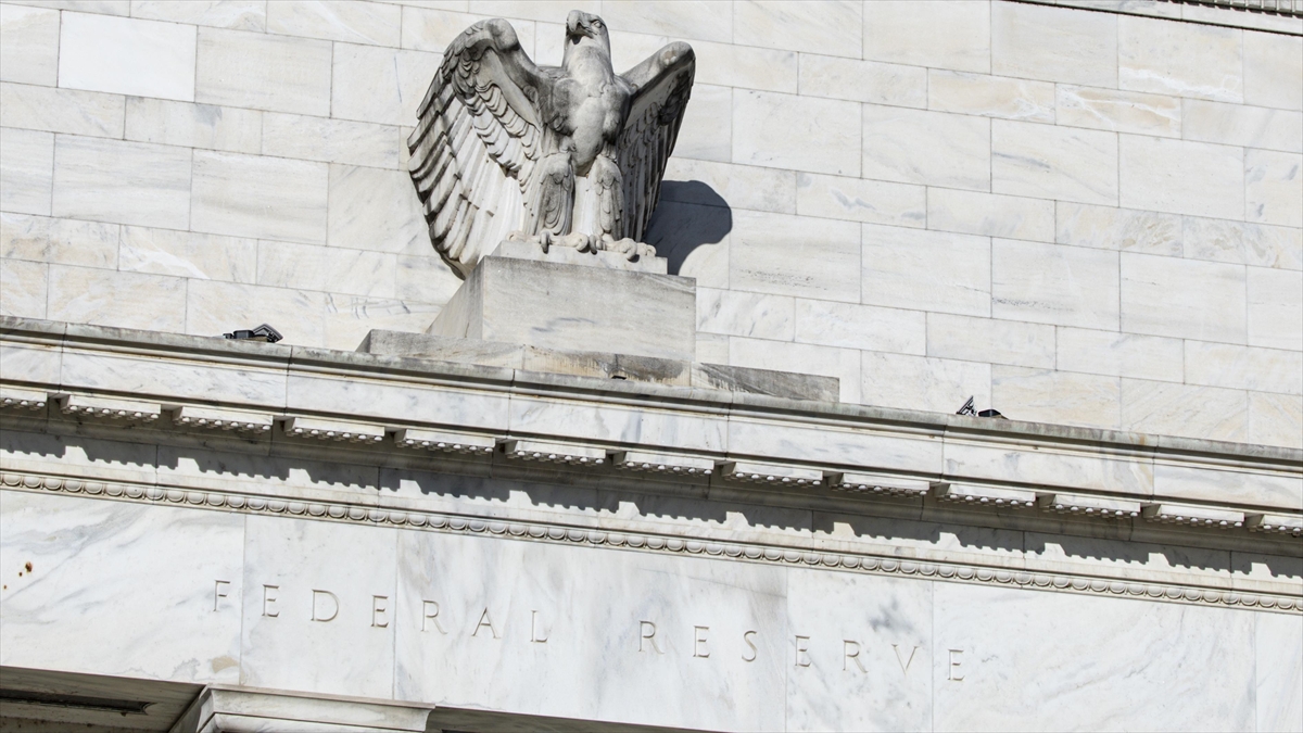 Fed Faiz Oranını Sabit Tuttu