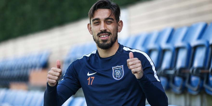 Başakşehir, İrfan Can Kahveci İle Sözleşme Yeniledi