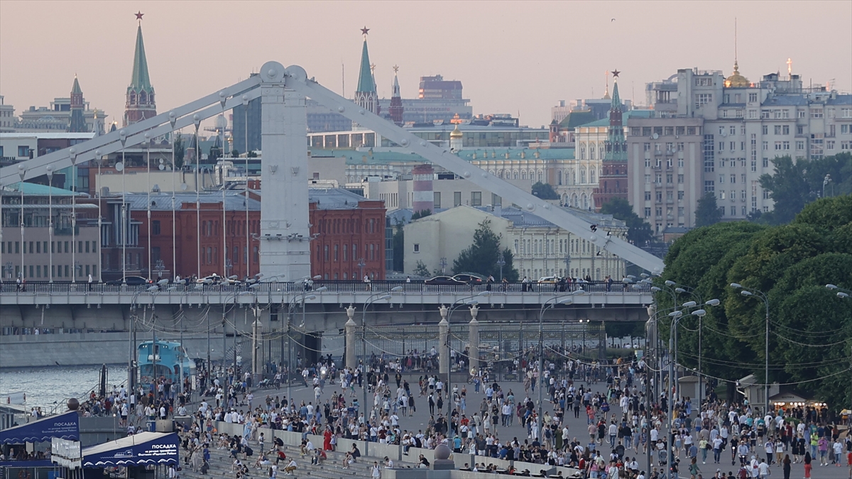 Rusya, Lgbt Hareketini Terörist Listesine Aldı