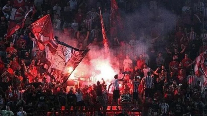 UEFA'nın Fenerbahçe kararı Olympiakos'u kızdırdı!