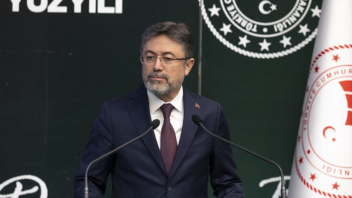 Bakan Yumaklı: Su Zengini Olmadığımız İçin Suyumuzu Verimli Kullanmamız Gerekir