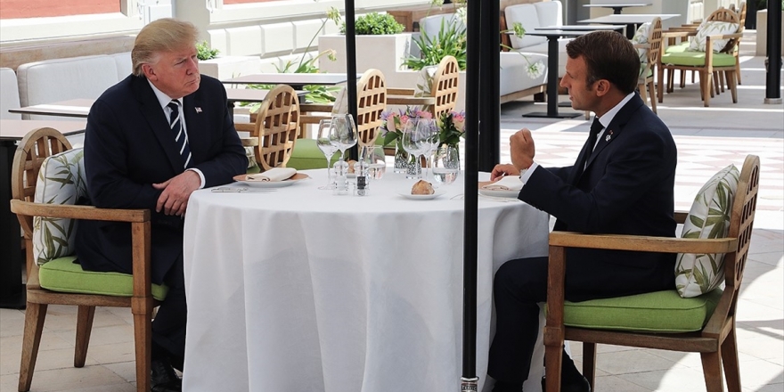 Macron Ve Trump Bir Araya Geldi