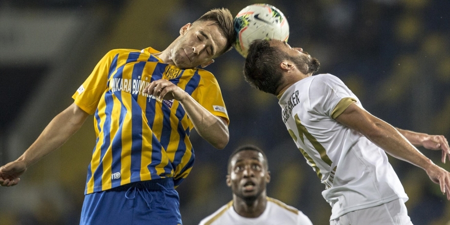 Kayserispor Bir Puanı Uzatmalarda Aldı