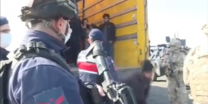 Kalkan-17 Operasyonlarında 44 Göçmen Kaçakçısı Yakalandı