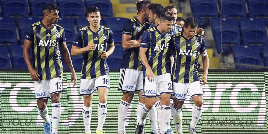 Fenerbahçe Son Dakika Golüyle Kazandı