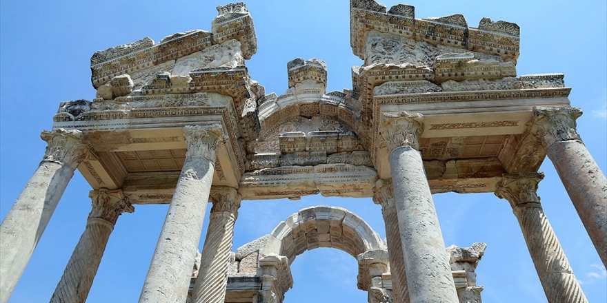 1718 Yıllık 'Fiyat Fermanı' Ziyarete Açılacak