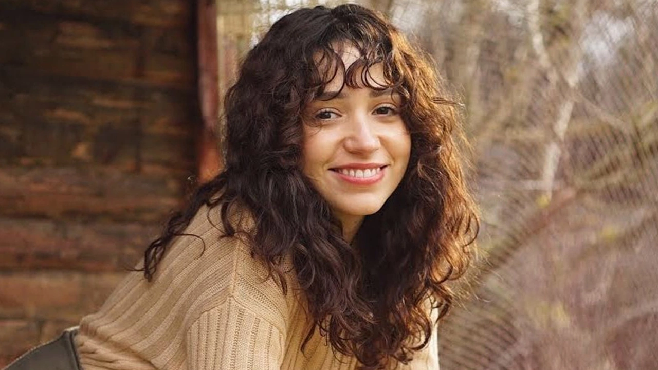 Zeynep Bastık oy sırasında beklemek istemedi