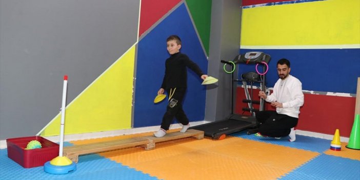 Otizmli Çocuklar Sporla Hayata Bağlanıyor
