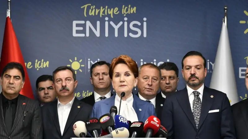 İYİ Parti'den olağanüstü seçimli kongre kararı: Akşener yerel seçim sonuçlarını nasıl yorumladı?