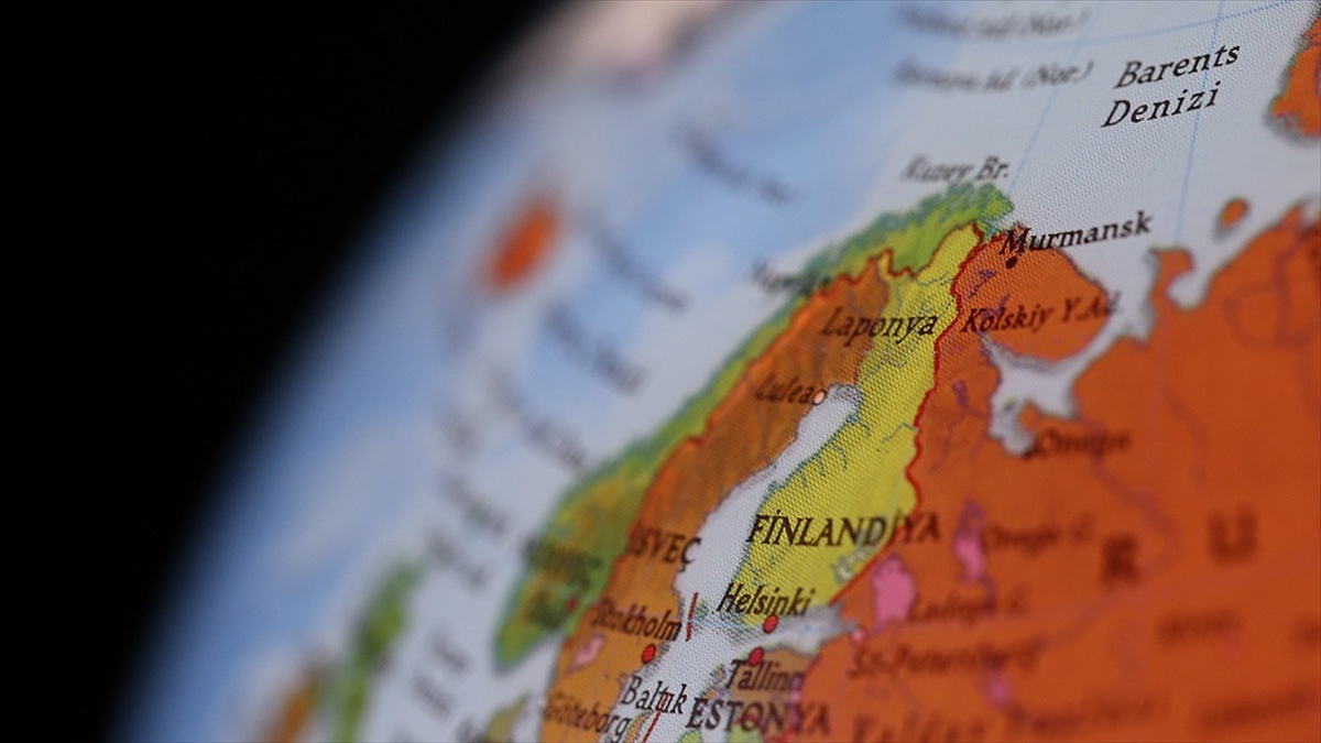 Finlandiya, Rusya Sınırındaki Geçiş Noktalarını Süresiz Kapattı