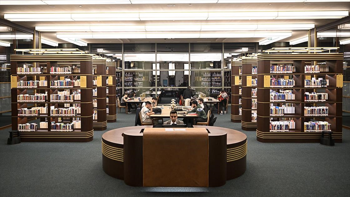 Cumhurbaşkanlığı Millet Kütüphanesi, Sahurda Da Yoğun İlgi Görüyor