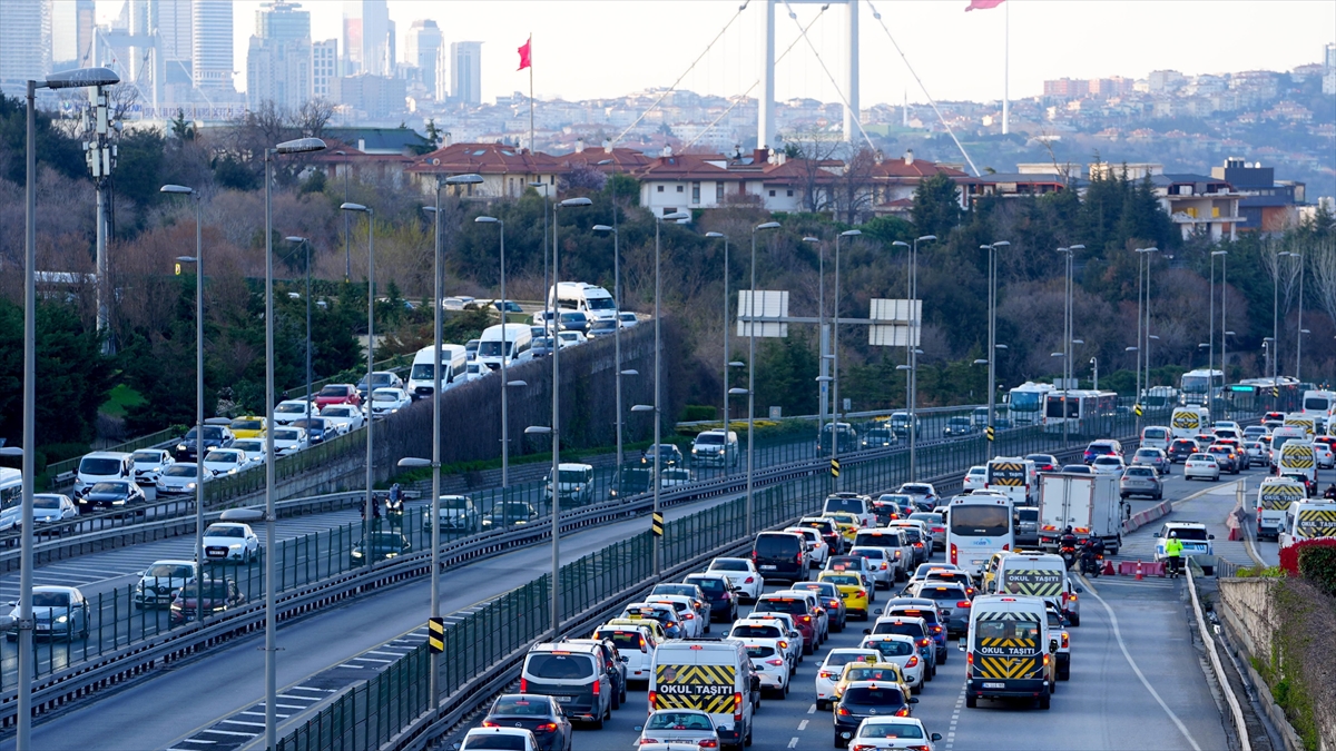 İstanbul'da Bayram Öncesi Trafik Yoğunluğu