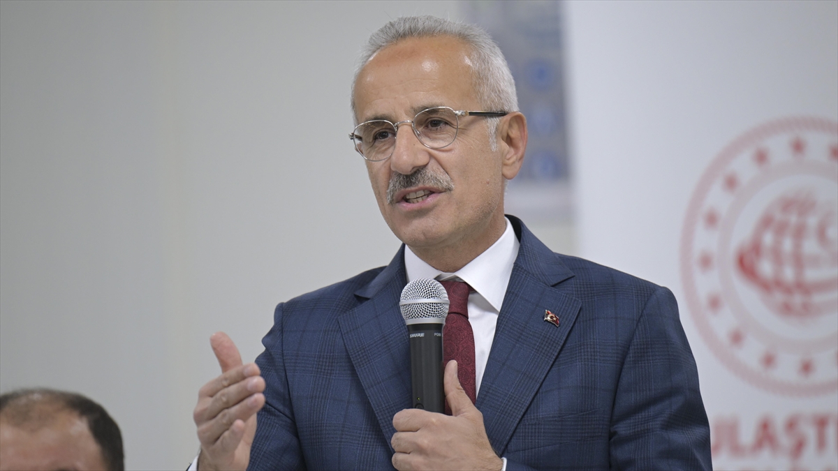 Bakan Uraloğlu: Ankara'nın yurt dışı uçuşlarını geliştireceğiz