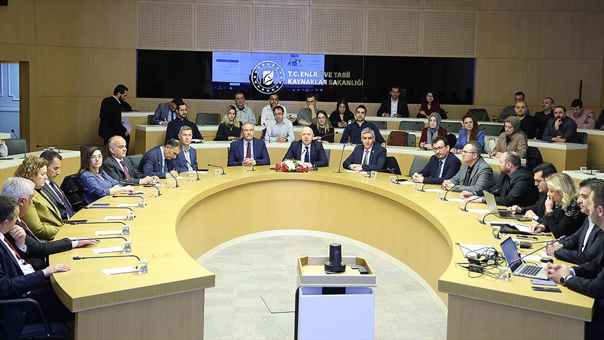 Enerjide Veriler Milli Yazılımlara Emanet