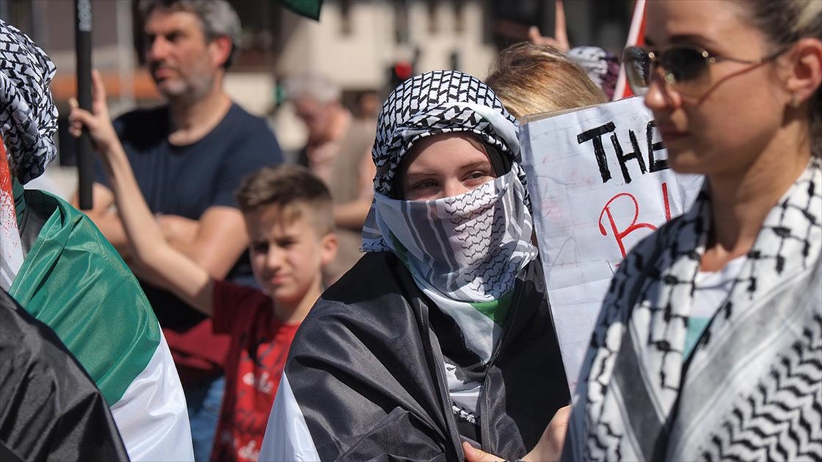 Bosna Hersek'te Filistin'e Destek Gösterisi Düzenlendi