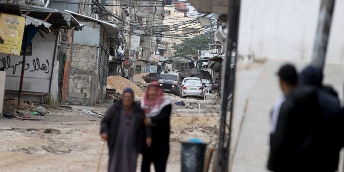 İsrail Askerleri, Batı Şeria'nın Tulkerim Kentine Düzenlediği Baskında Altyapıya Zarar Verdi