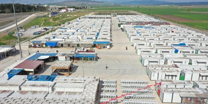 Kahramanmaraş'taki Geçici Barınma Merkezlerinde Bayram Hazırlığı