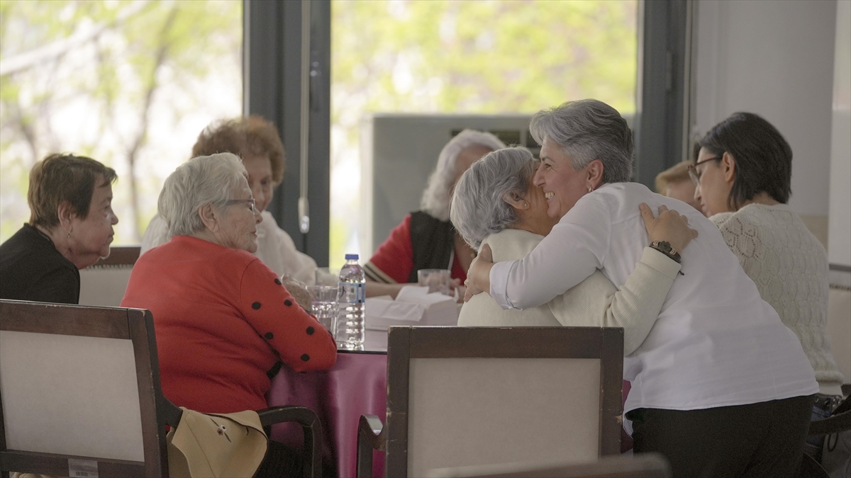 Huzurevinde Bayram Heyecanı