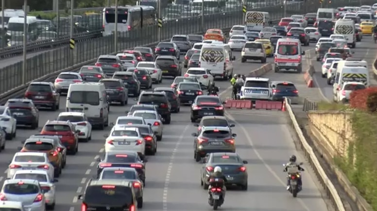 İstanbul'da bazı yollara ağır tonajlı araç girişi yasaklandı