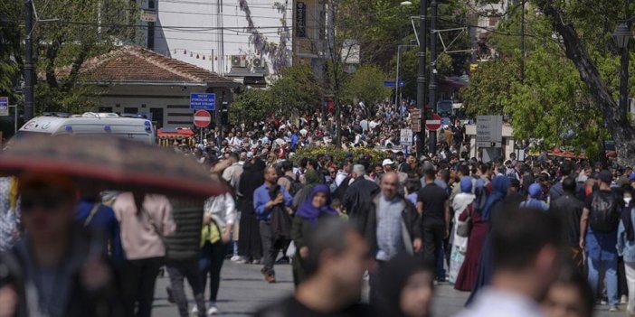 İstanbul'da Tarihi Yarımadadaki Turistik Mekanlarda Bayram Yoğunluğu