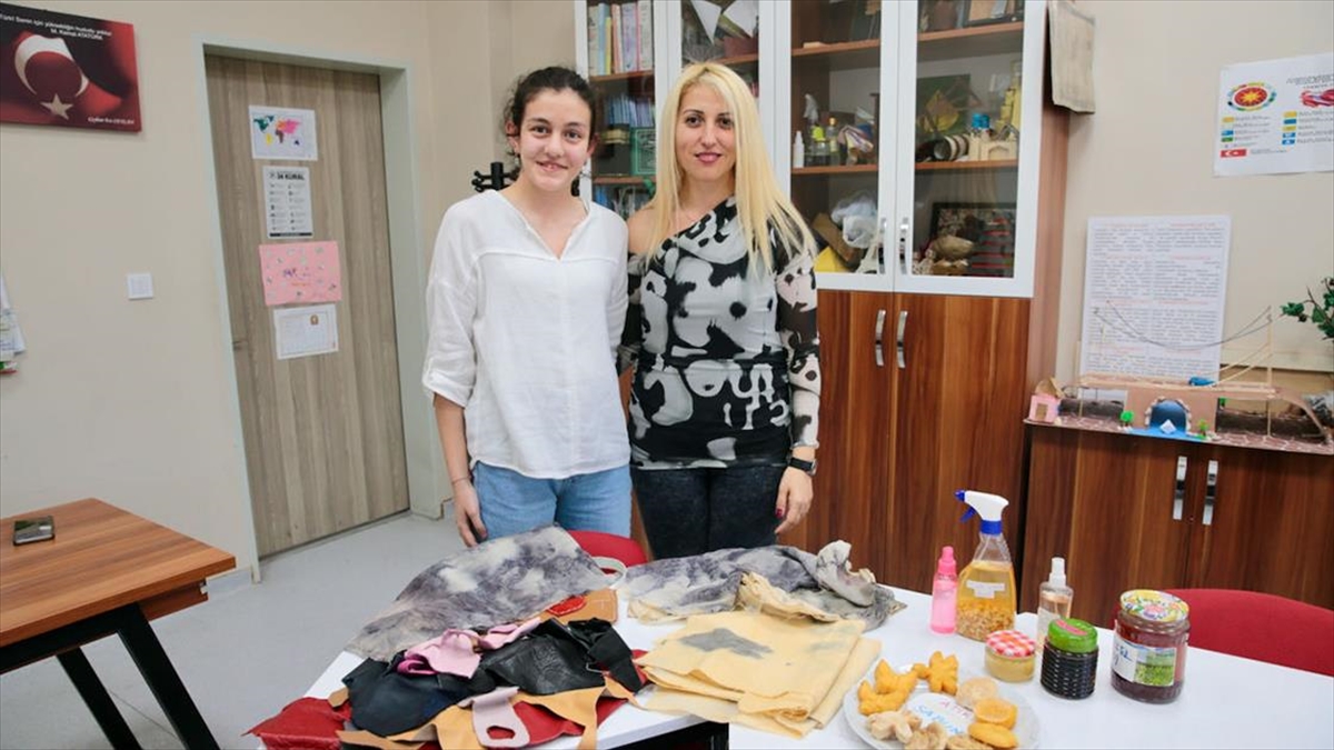 "sıfır Atık" Şampiyonu Ortaokul Öğrencisi, Evsel Atıkları Kullanılabilir Ürünlere Dönüştürdü