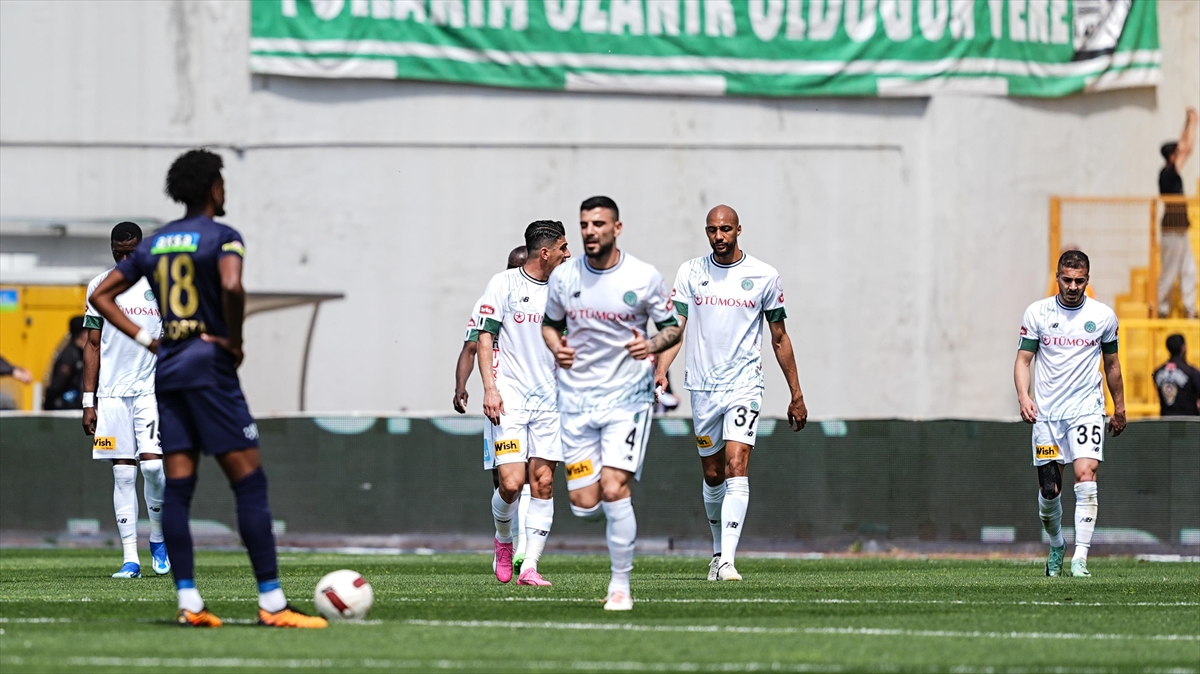Tümosan Konyaspor, Konuk Olduğu Kasımpaşa'yı Yendi