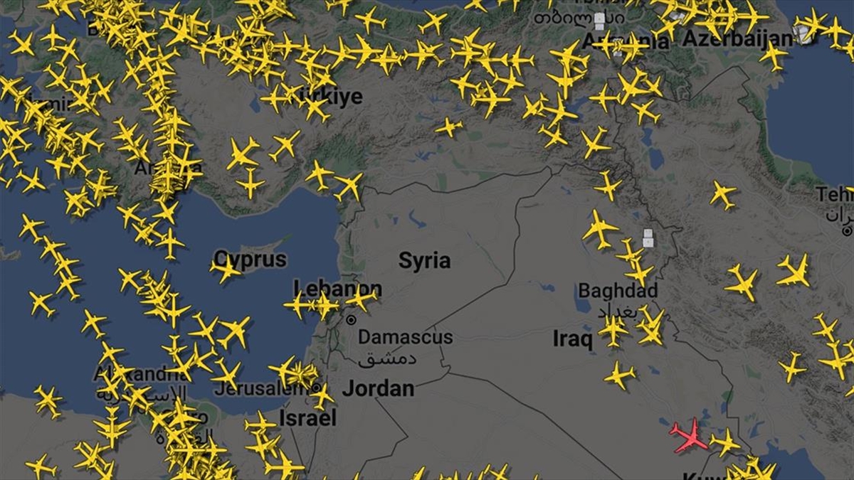 Irak Hava Sahasını Kapattı