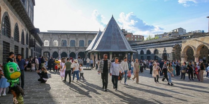Diyarbakır Bayram Tatilinde Yaklaşık 500 Bin Kişiyi Ağırladı