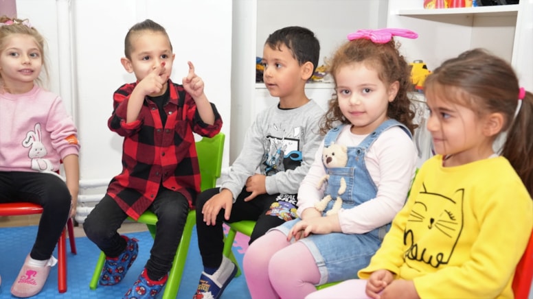 Kreşe gitmek istemeyen çocuk nasıl ikna edilir?