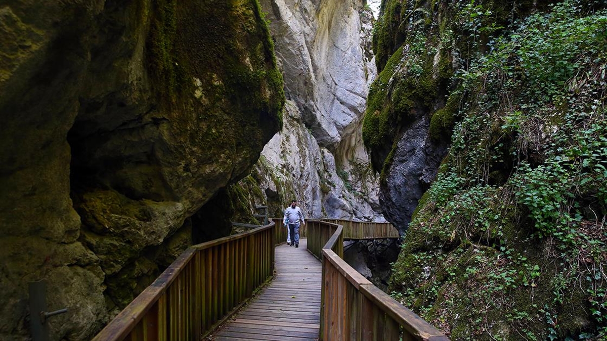 Kanyonlar Ramazan Bayramı Tatilinde Ziyaretçileri Kastamonu'ya Çekti