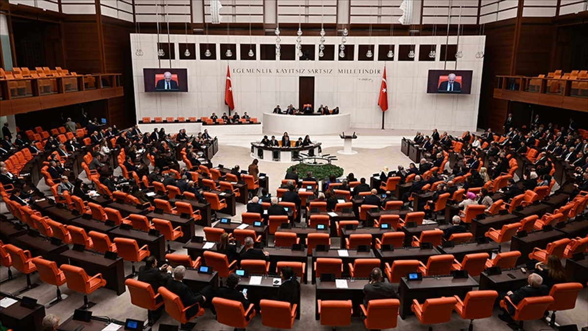 Tbmm'de Sandalye Dağılımı Değişti