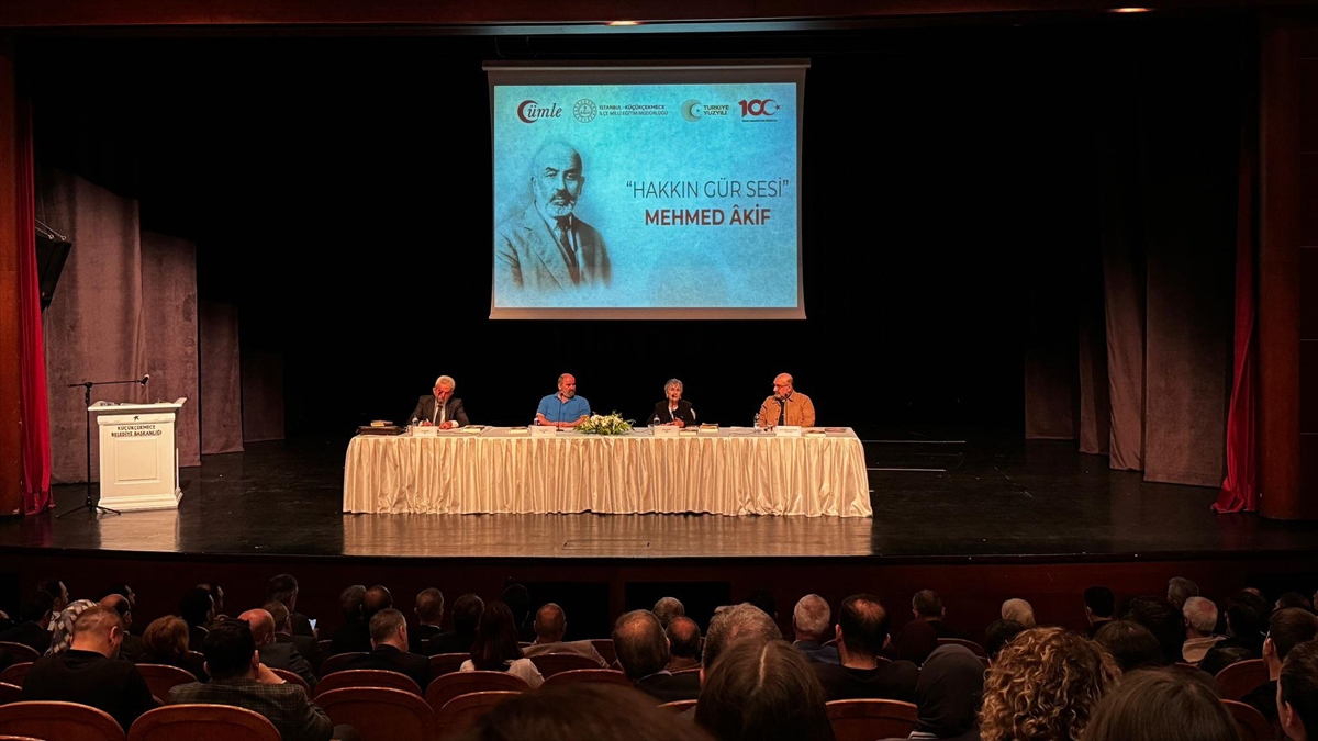 Milli şair Mehmet Akif Ersoy'un anısına panel düzenlendi