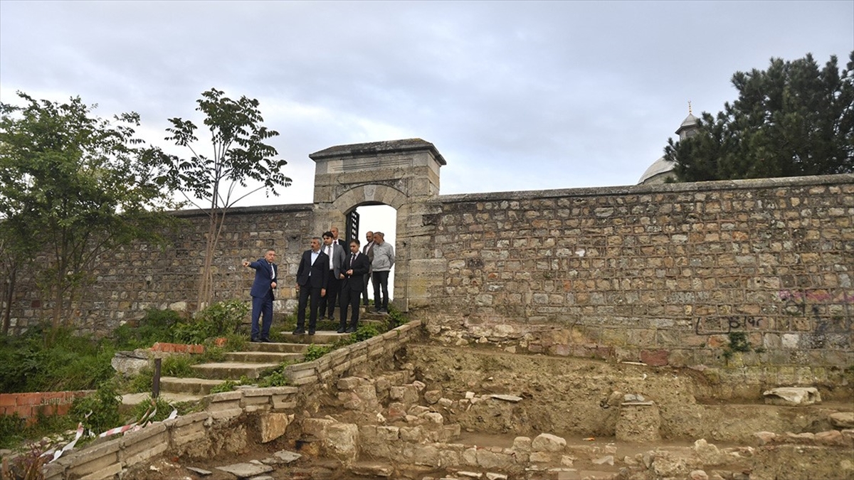 "edirne'de Restore Edilmeyen Tarihi Yapı Kalmayacak"