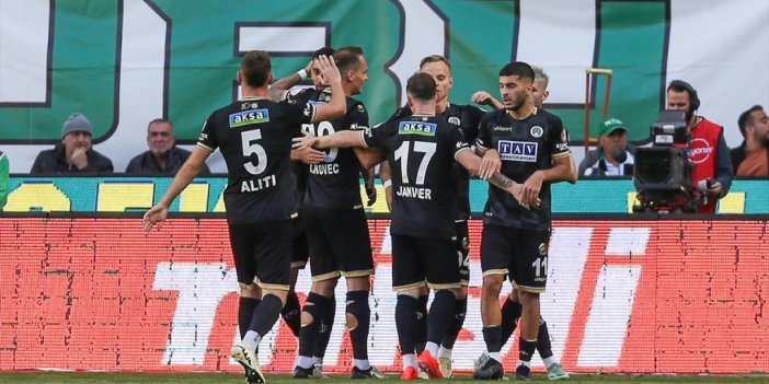 Alanyaspor, Deplasmanda Konyaspor'u Mağlup Etti