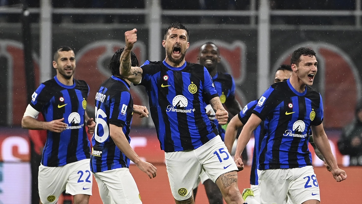 Inter, Derbi Maçta Milan'ı 2-1 Yenerek Serie A'da 20 Şampiyonlukla 2. Yıldızı Taktı