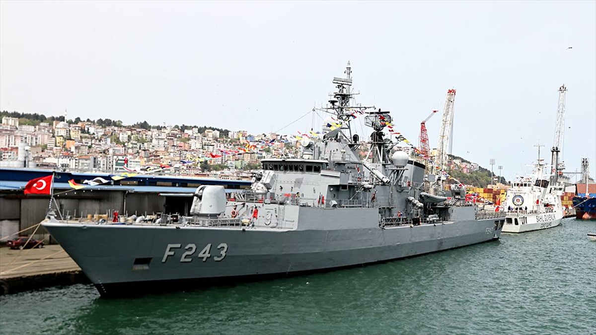 Samsun'da "tcg-yıldırım" Ve Tcsg-dost" Ziyarete Açıldı