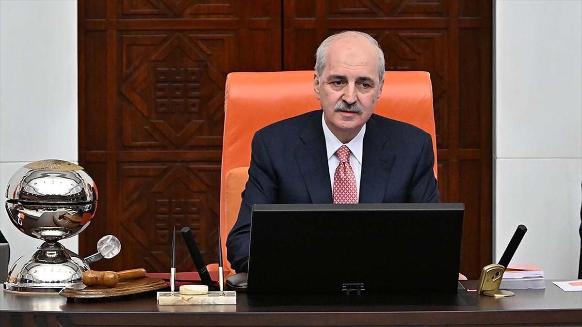 Tbmm Başkanı Kurtulmuş: 23 Nisan Haftasından Sonra Yeni Anayasa İle İlgili Süreci Başlatmayı Düşünüyoruz