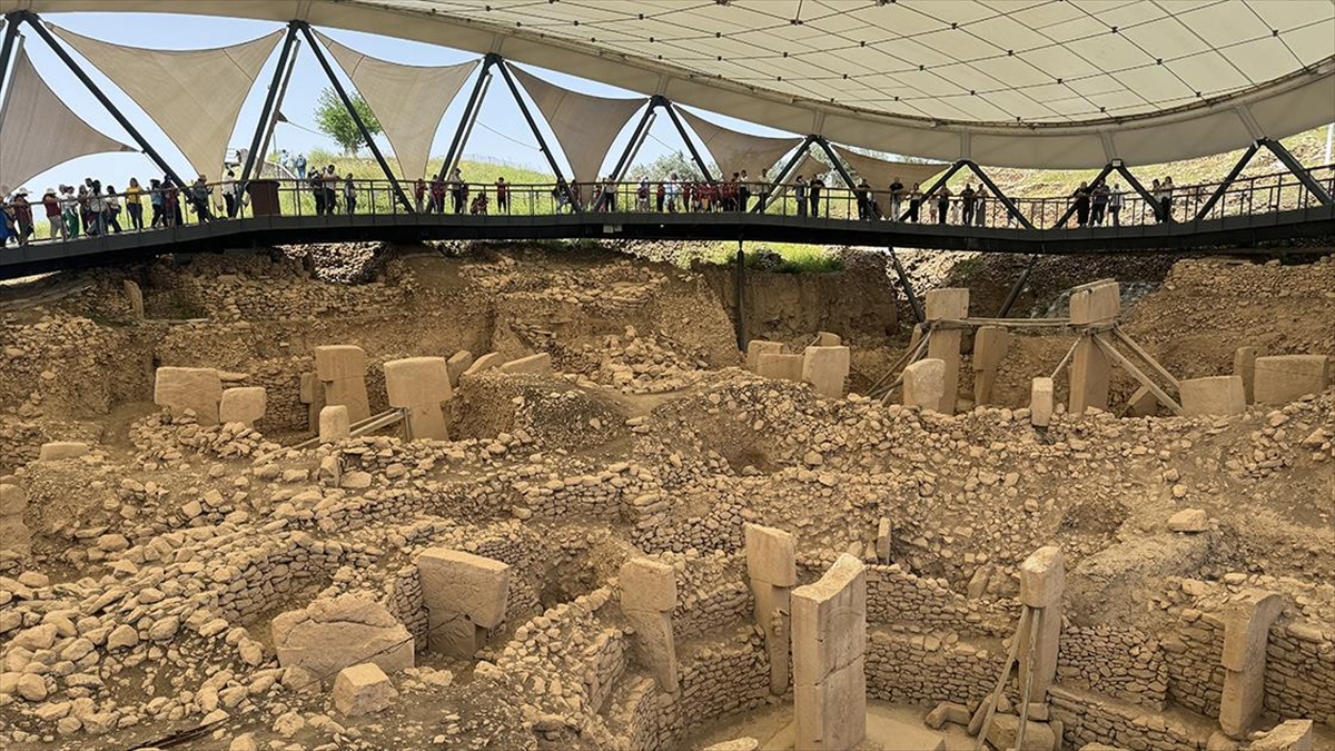 Göbeklitepe Ziyaretçilerini Ağırlamaya Devam Ediyor